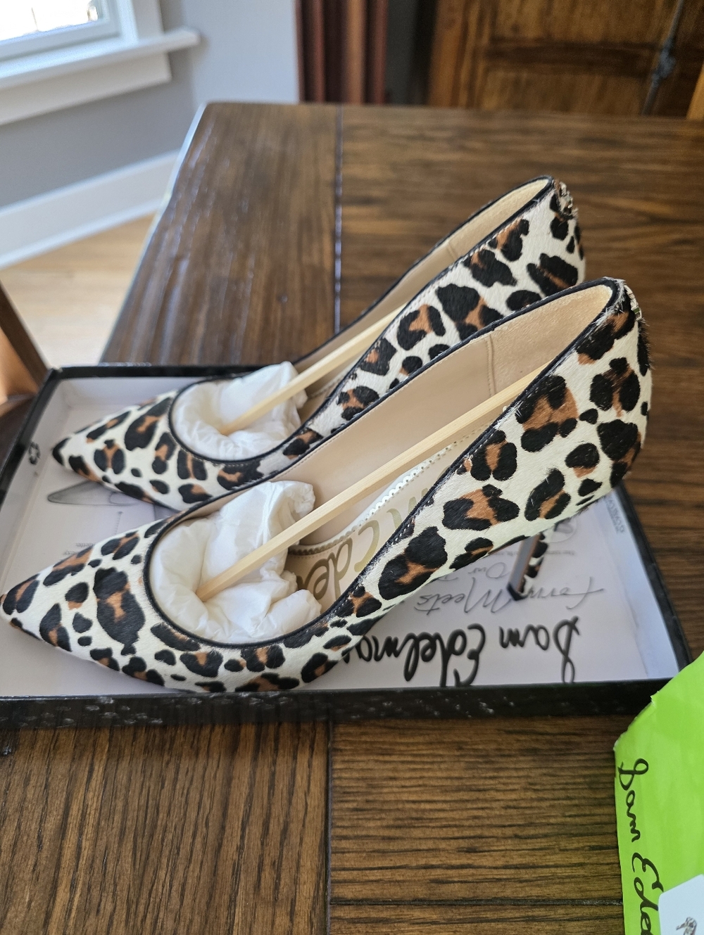 NWT Sam Edelman Hazel White Leopard-Print Pointed Toe Heels